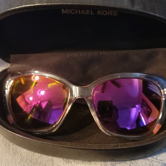 Sunglasses - Picture 1 of 2